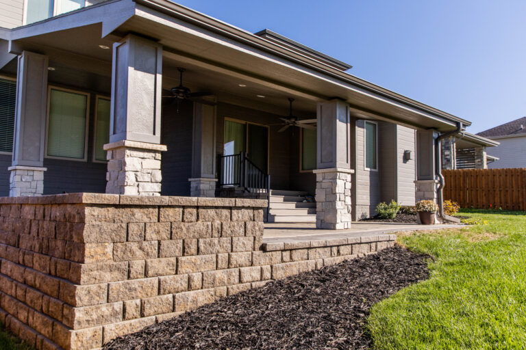 Anchor-Highland Stone Retaining Wall System-Home