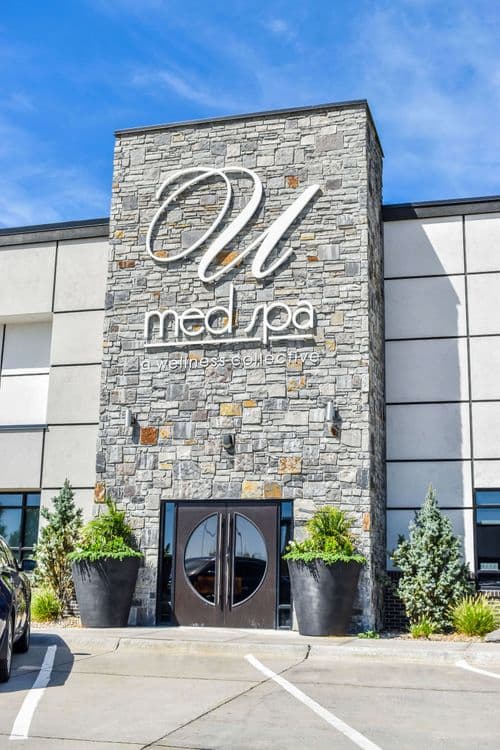 Edward's Stone-Natural Stone-Black Horse Ashlar-Commercial-Exterior