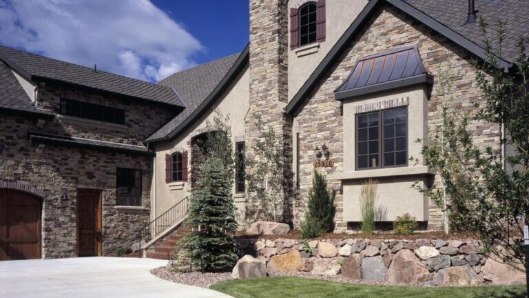 Eldorado Stone - Cliffstone Mazanita - Home - Exterior - Facade