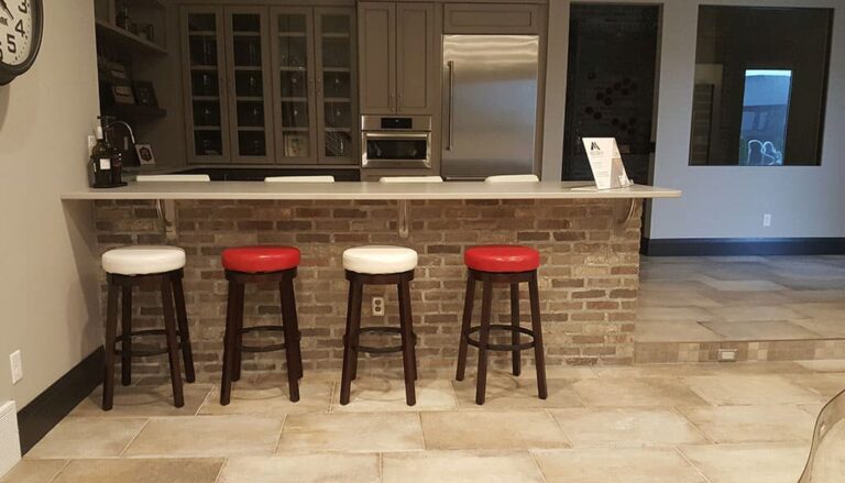 Hebron Brick - Leo's Pub Thin Brick - Home - Interior - Bar