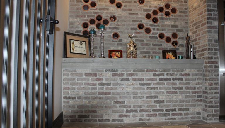 Hebron Brick - Leo's Pub Thin Brick - Home - Interior - Accent