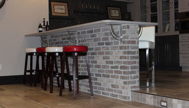Hebron Brick - Leo's Pub Thin Brick - Home - Interior - Bar