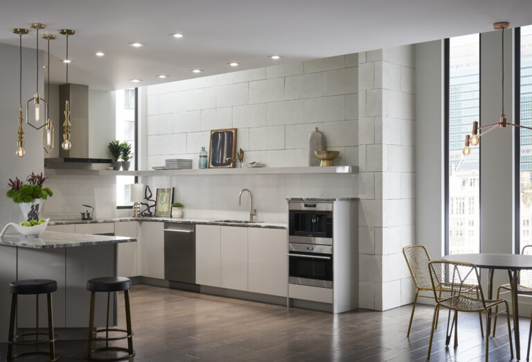 Eldorado Stone - Marquee24 Dove Tail - Home - Interior - Kitchen