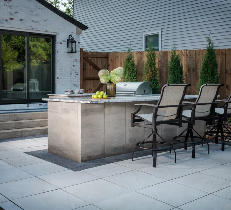 Belgard - Artforms - Grill Island - Firepit - Walls